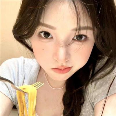 林边小屋 海报